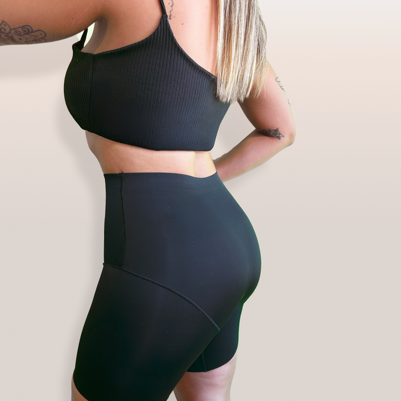 Short Modelador Skin Compression sem costura + Brinde Calcinha Modeladora